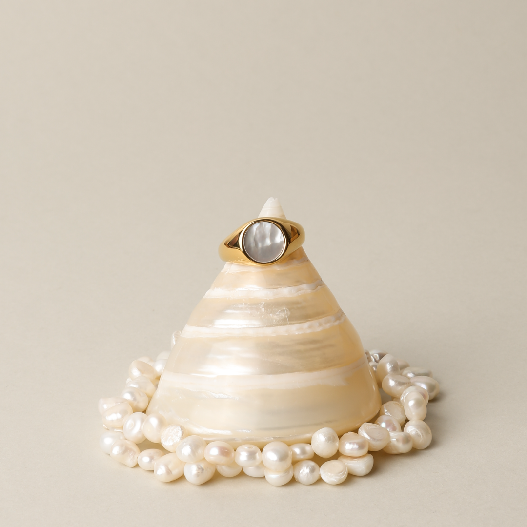 Iridescent Mother-of-Pearl Ring