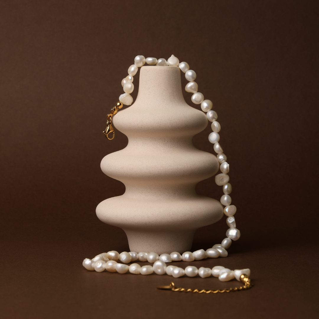 Organic Shape Pearl Choker