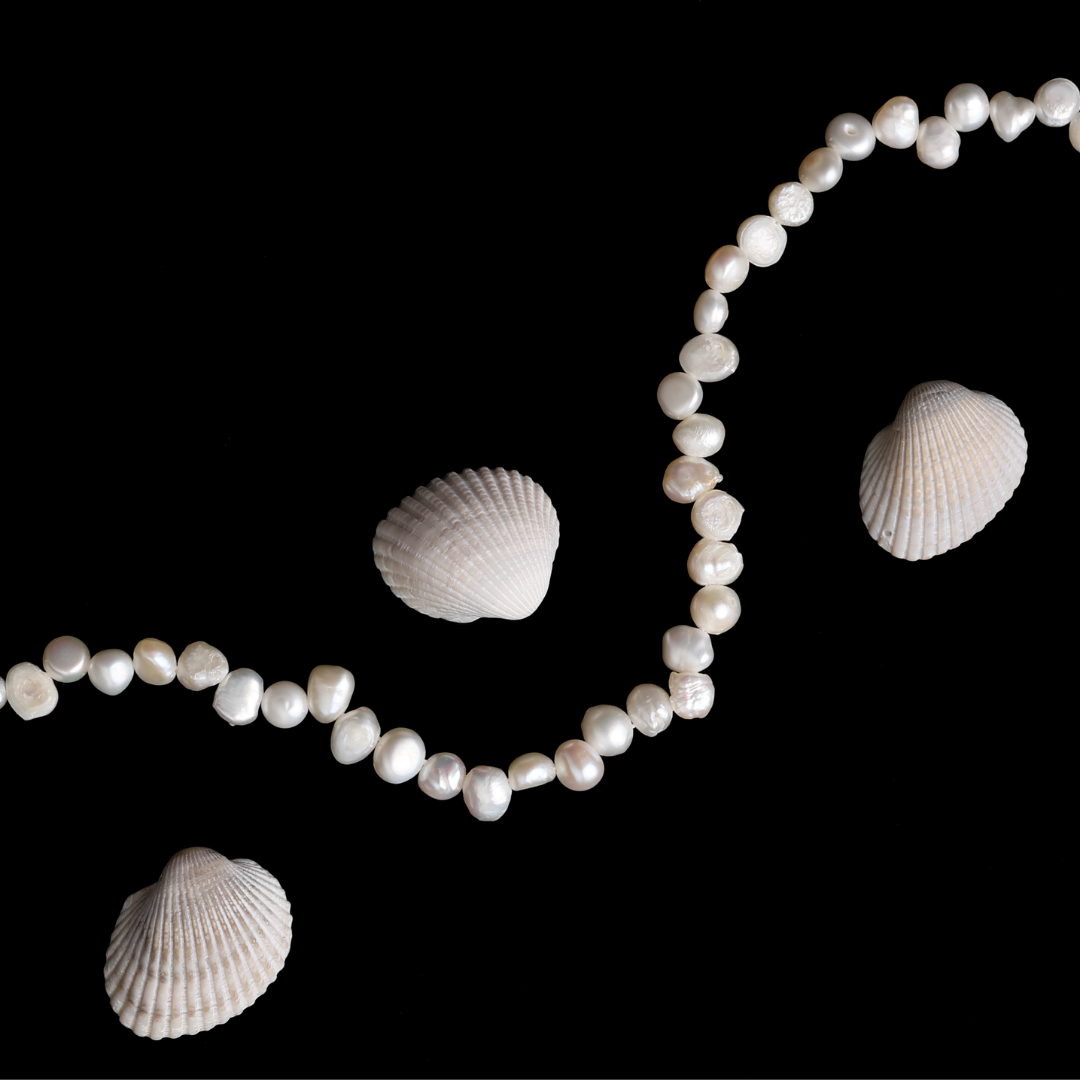 Organic Shape Pearl Choker