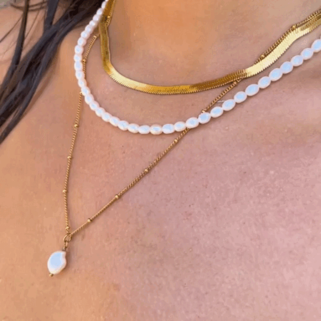Liquid Gold Herringbone Choker