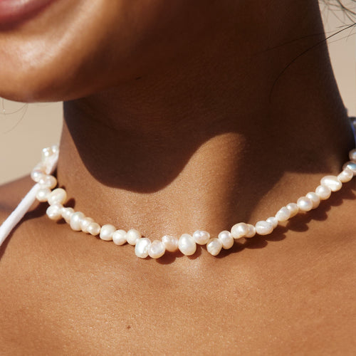 Organic Shape Pearl Choker