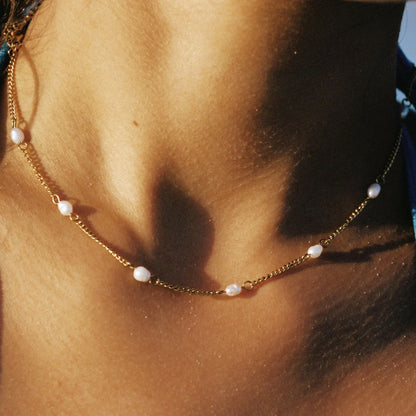 Pearl Station Chain Choker