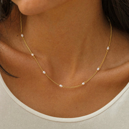 Pearl Station Chain Choker