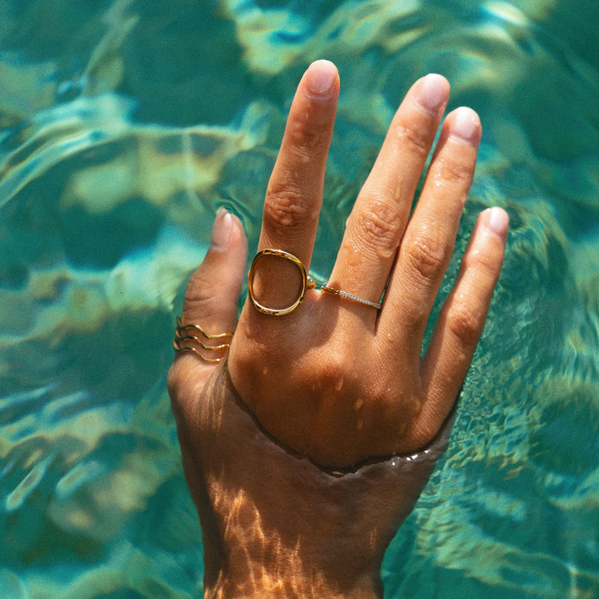 Minimal Oval Dome Ring