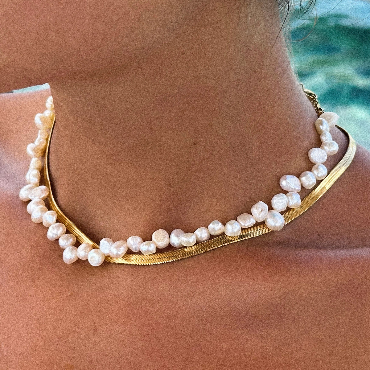 Organic Shape Pearl Choker