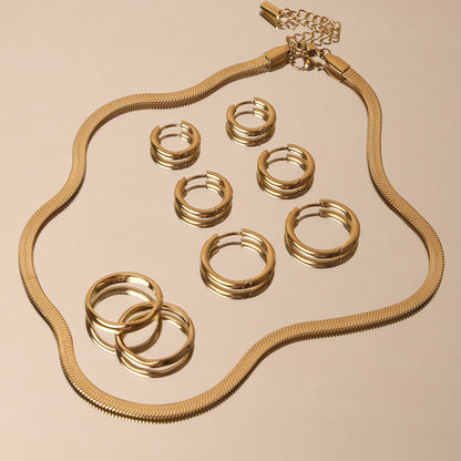 Liquid Gold Herringbone Choker