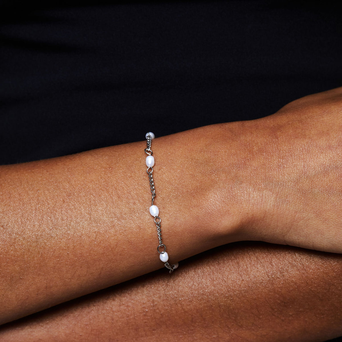 Dainty Pearl Station Bracelet
