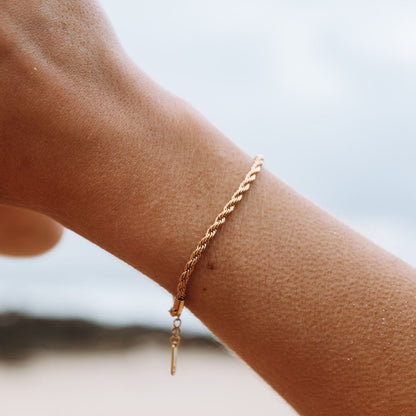 Twisted Rope Chain Bracelet