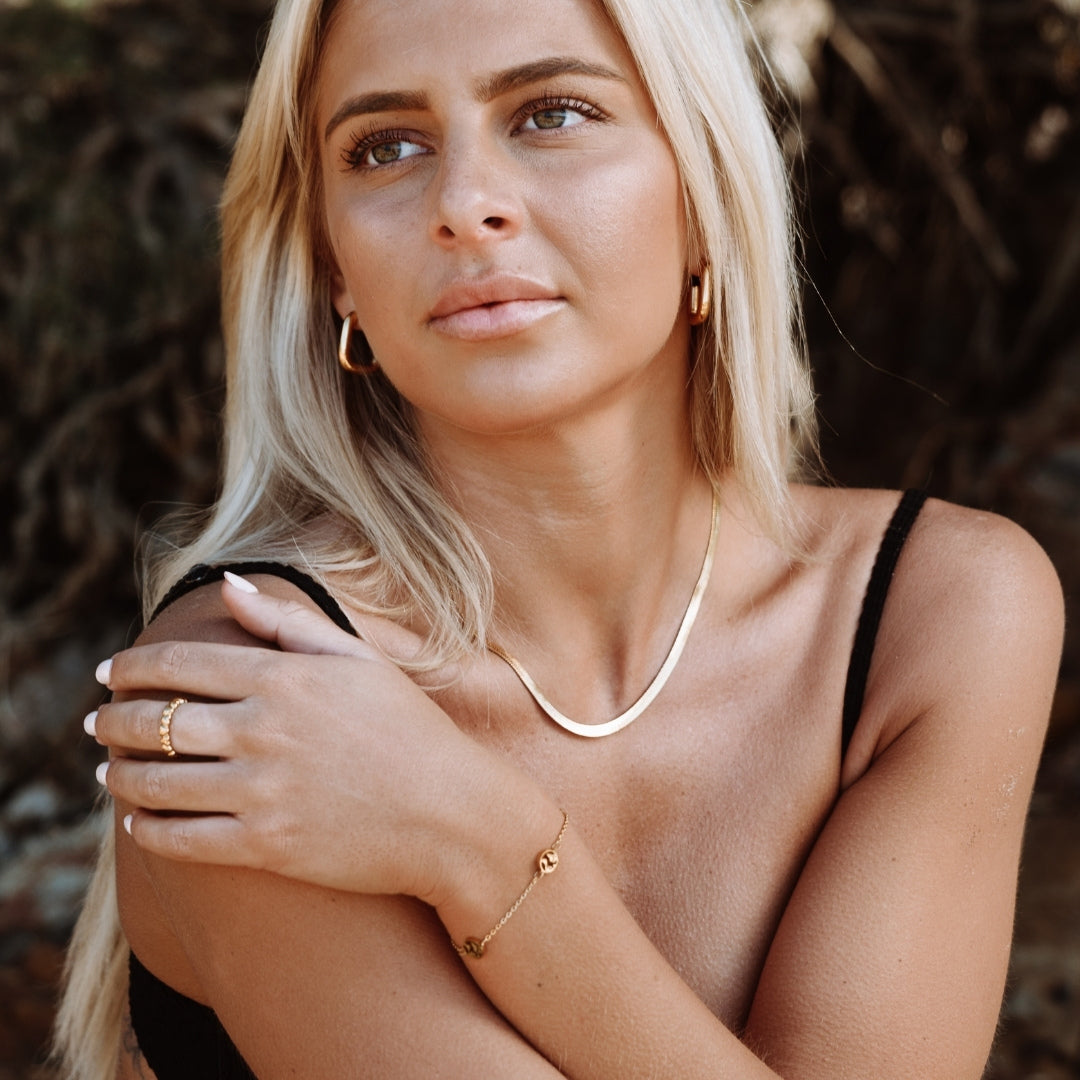 Liquid Gold Herringbone Choker