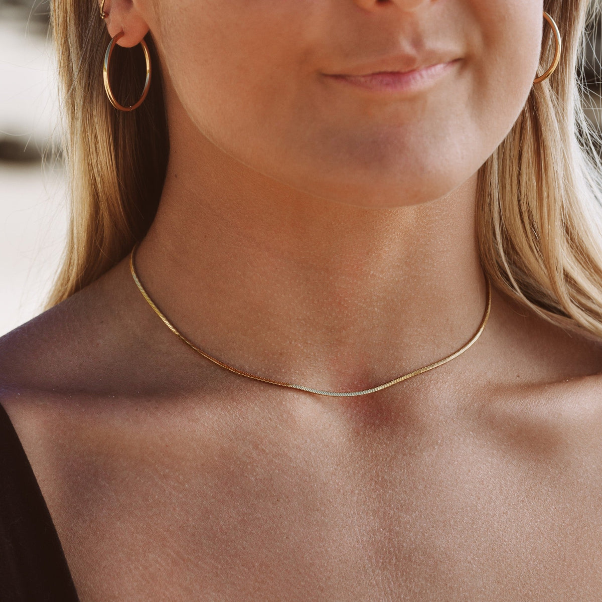Sleek Snake Chain Choker