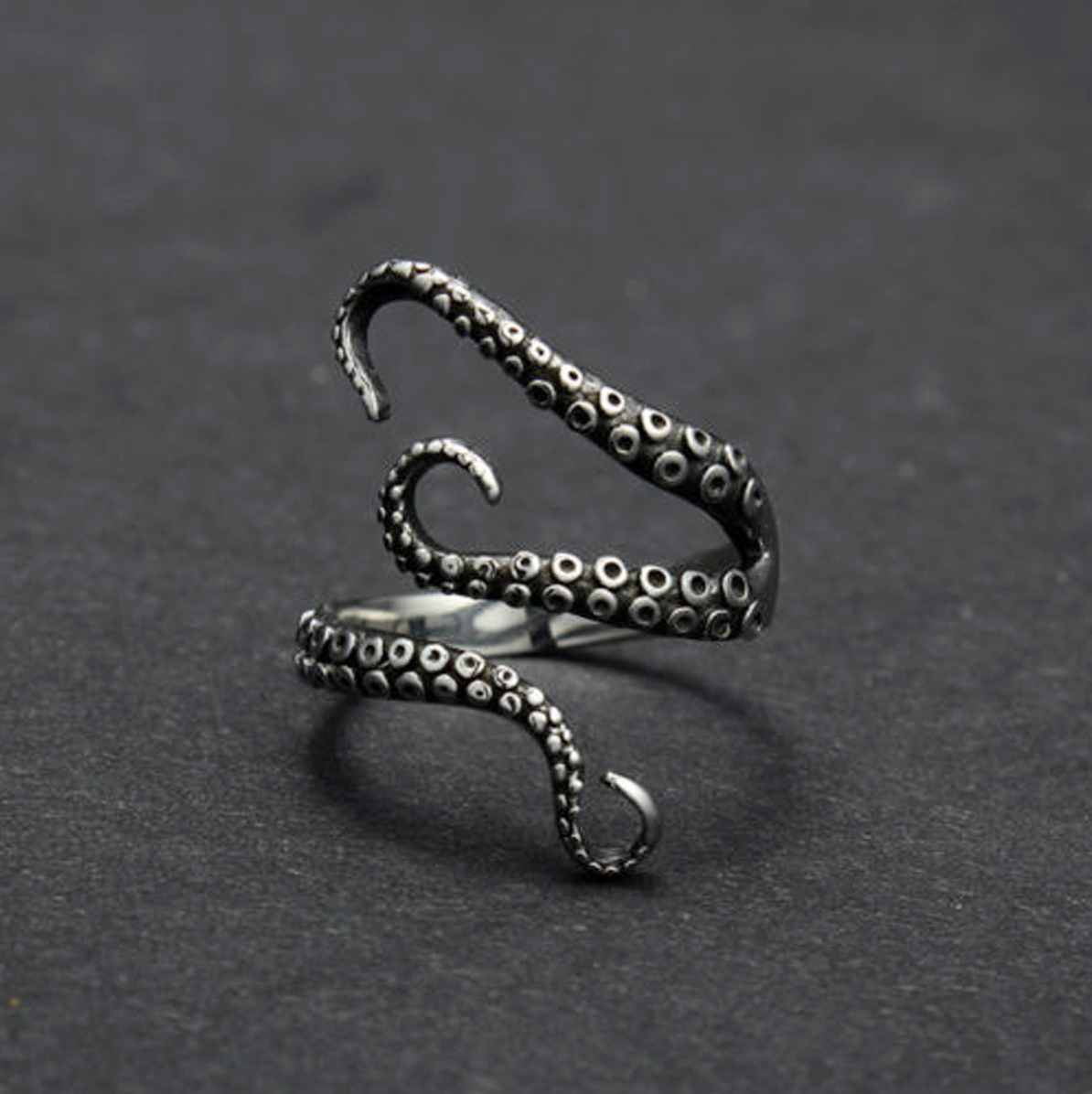 Wrapped Tentacle Ring